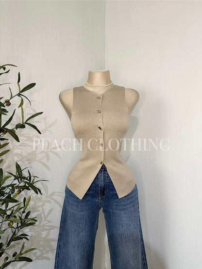 Chaleco botones dorados