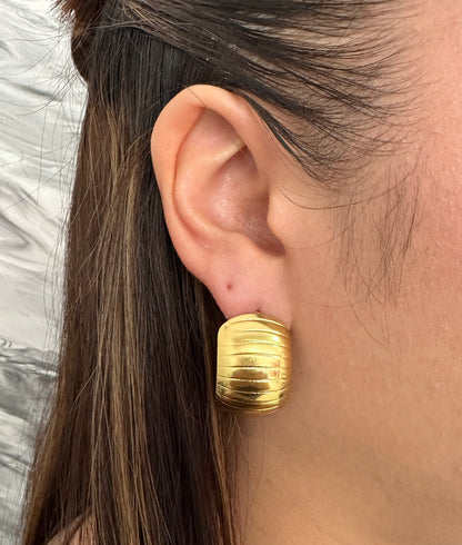Arete Stripes